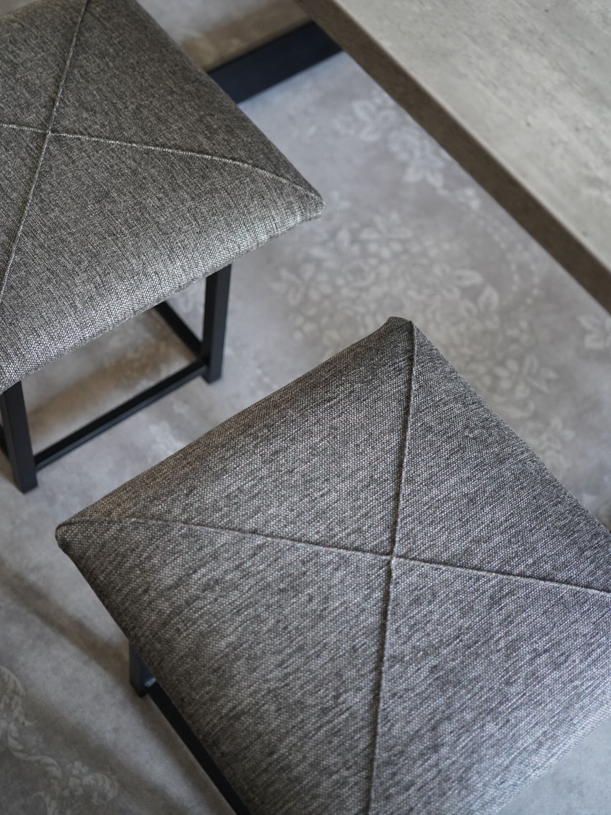 Комплект табуретов "Брум", 5 шт, 37х37х40 см, темно-серый рогожка, Divan24 в цвете Темно-серый - вид 9 | Артикул: 77400543